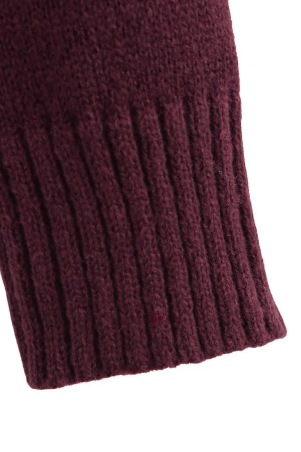 Lillian   Round - neck top with distressed holes For Sale - Image 5